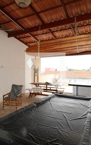 Casa à venda com 350m², 2 quartos e 2 vagasTerraço