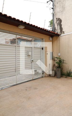 Casa à venda com 350m², 2 quartos e 2 vagasGaragem