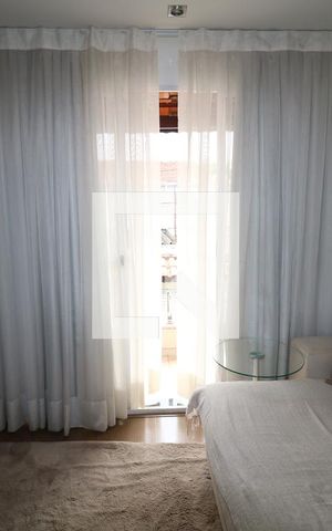 Casa à venda com 350m², 2 quartos e 2 vagasSuite 2