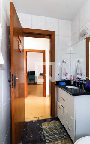 Casa para alugar com 350m², 3 quartos e 10 vagasBanheiro Social