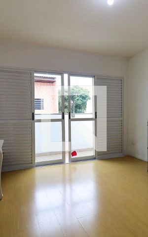 Casa para alugar com 350m², 3 quartos e 10 vagasQuarto 1