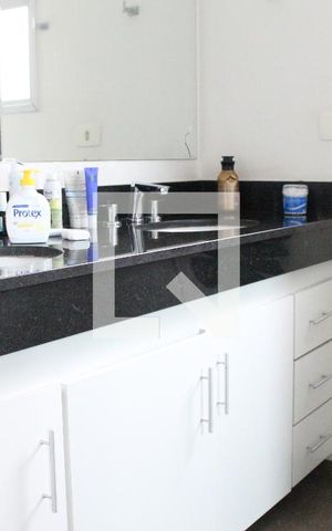 Apartamento à venda com 117m², 3 quartos e 3 vagasBanheiro da Suíte