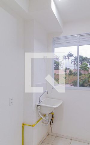 Apartamento para alugar com 44m², 2 quartos e 1 vagaCozinha e área de serviço