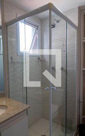 Apartamento para alugar com 72m², 2 quartos e 2 vagas Apartamento para alugar com 72m², 2 quartos e 2 vagasBanheiro da Suíte 1
