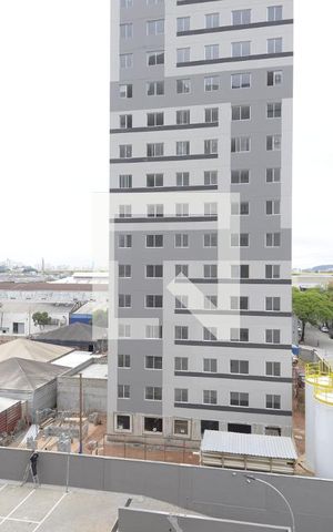 Apartamento à venda com 35m², 2 quartos e sem vagaVista