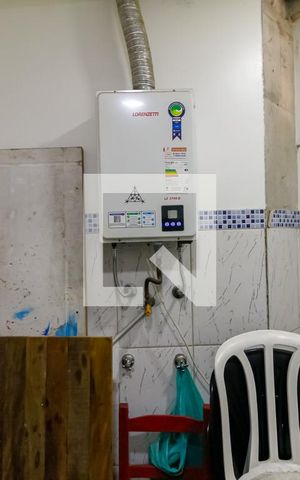 Casa à venda com 210m², 4 quartos e 2 vagas Casa à venda com 210m², 4 quartos e 2 vagasDetalhe da area de serviço