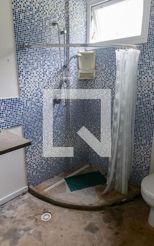 Casa à venda com 210m², 4 quartos e 2 vagas Casa à venda com 210m², 4 quartos e 2 vagasBanheiro da Suíte 2