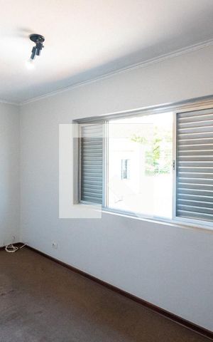 Casa para alugar com 204m², 3 quartos e 2 vagas Casa para alugar com 204m², 3 quartos e 2 vagasQuarto 2