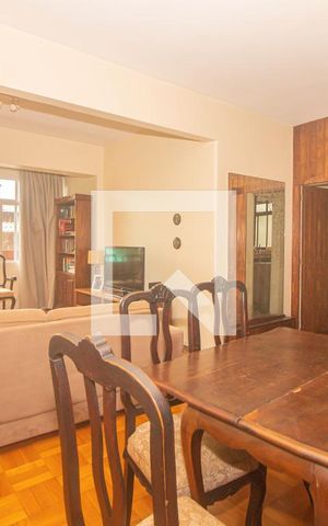 Apartamento à venda com 115m², 3 quartos e sem vaga Apartamento à venda com 115m², 3 quartos e sem vagaSala