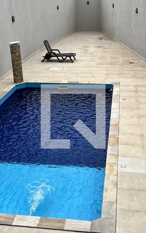 Casa de condomínio para alugar com 99m², 3 quartos e 2 vagas Casa de condomínio para alugar com 99m², 3 quartos e 2 vagasÁrea comum - Piscina