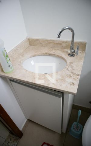 Casa de condomínio para alugar com 99m², 3 quartos e 2 vagas Casa de condomínio para alugar com 99m², 3 quartos e 2 vagasLavabo