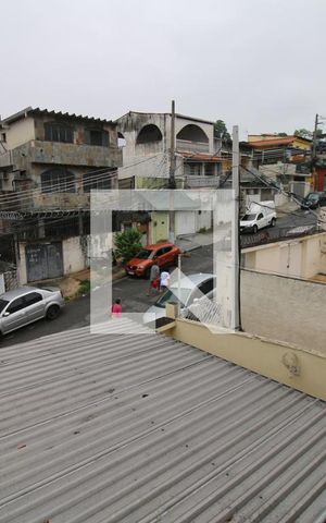 Casa à venda com 329m², 5 quartos e 3 vagasVista da sala 2