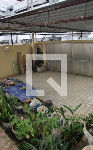Casa à venda com 329m², 5 quartos e 3 vagasGaragem