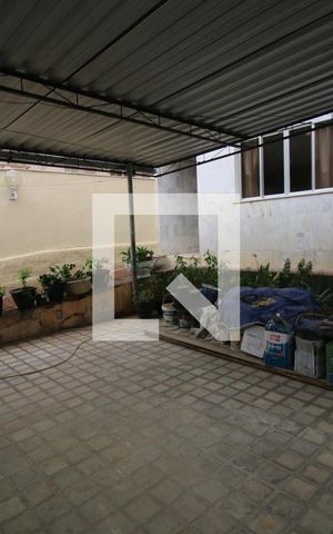 Casa à venda com 329m², 5 quartos e 3 vagasGaragem