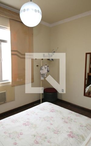 Casa à venda com 329m², 5 quartos e 3 vagasQuarto 3 