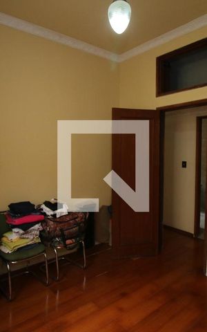 Casa à venda com 329m², 5 quartos e 3 vagasQuarto 1