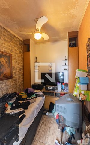 Apartamento à venda com 100m², 2 quartos e sem vaga Apartamento à venda com 100m², 2 quartos e sem vagaQuarto de Serviço