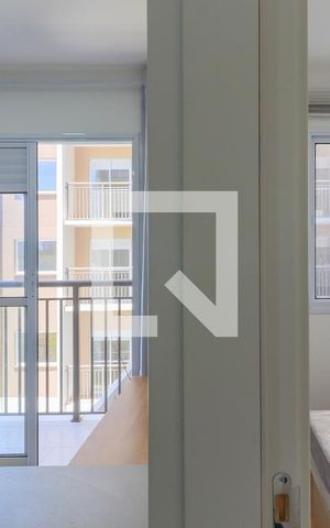 Apartamento à venda com 27m², 1 quarto e sem vaga Apartamento à venda com 27m², 1 quarto e sem vagaSala