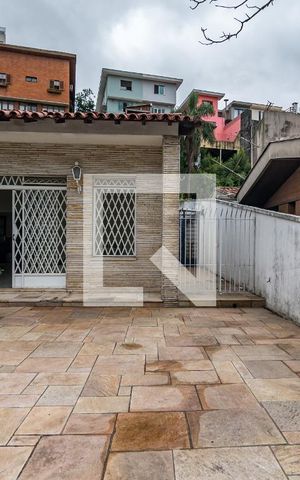 Casa à venda com 293m², 3 quartos e sem vagaÁrea Externa
