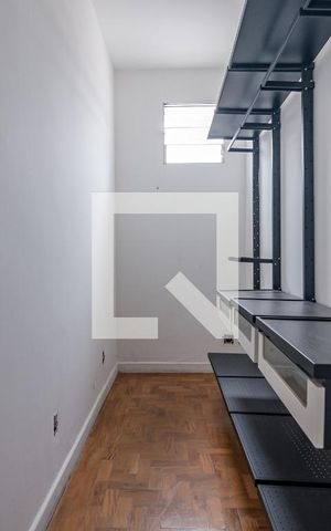 Casa à venda com 293m², 3 quartos e sem vagaCloset
