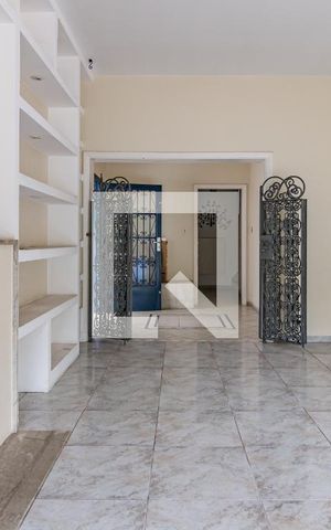 Casa à venda com 293m², 3 quartos e sem vagaSala