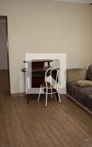 Casa à venda com 20m², 1 quarto e sem vaga Casa à venda com 20m², 1 quarto e sem vagaSala