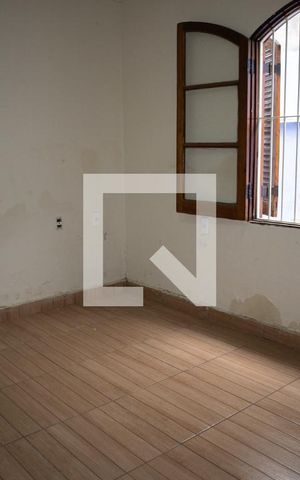 Casa à venda com 20m², 1 quarto e sem vaga Casa à venda com 20m², 1 quarto e sem vagaQuarto