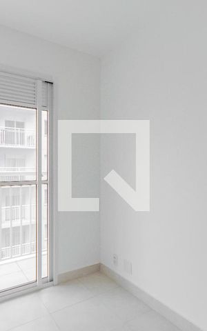 Apartamento para alugar com 38m², 2 quartos e sem vaga Apartamento para alugar com 38m², 2 quartos e sem vagaSala