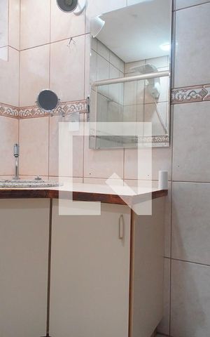 Apartamento à venda com 65m², 2 quartos e sem vagaBanheiro