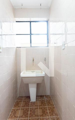 Apartamento para alugar com 77m², 2 quartos e 1 vagaCozinha e Área de Serviço