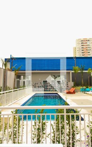 Apartamento para alugar com 40m², 1 quarto e sem vaga Apartamento para alugar com 40m², 1 quarto e sem vagaPiscina