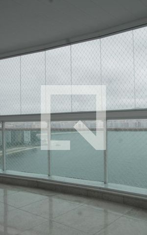 Apartamento à venda com 180m², 4 quartos e 3 vagasVaranda
