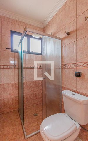 Apartamento à venda com 400m², 4 quartos e 3 vagasBanheiro da Suíte 2
