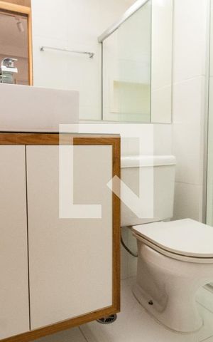 Apartamento à venda com 58m², 1 quarto e 1 vaga Apartamento à venda com 58m², 1 quarto e 1 vagaBanheiro, atmário e louça sanitária