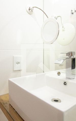 Apartamento à venda com 58m², 1 quarto e 1 vaga Apartamento à venda com 58m², 1 quarto e 1 vagaBanheiro, Cuba da pia