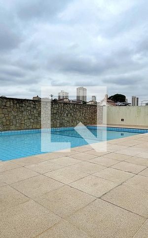 Casa à venda com 180m², 4 quartos e 2 vagasÁrea comum - Piscina