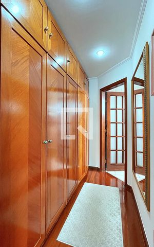 Casa à venda com 180m², 4 quartos e 2 vagasCloset da suíte 1