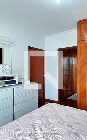 Casa à venda com 180m², 4 quartos e 2 vagasSuíte 1