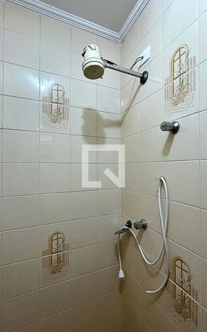 Casa à venda com 180m², 4 quartos e 2 vagasBanheiro de serviço