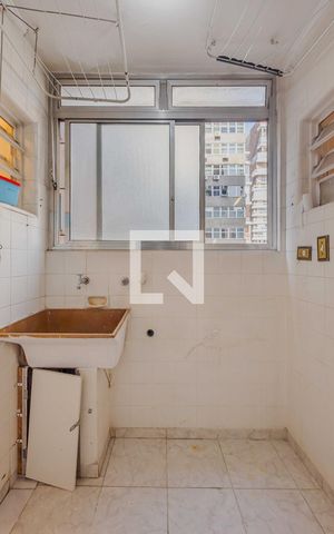 Apartamento à venda com 72m², 2 quartos e 1 vagaÁrea de Serviço