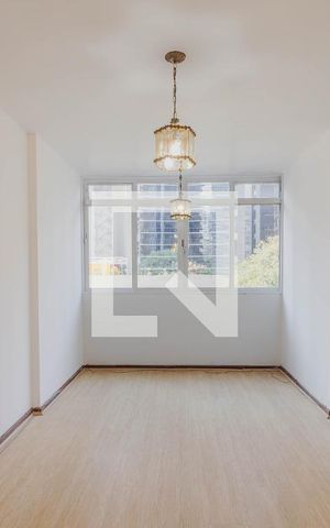 Apartamento à venda com 72m², 2 quartos e 1 vagaSala