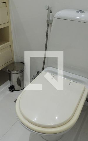 Apartamento à venda com 260m², 3 quartos e 2 vagasBanheiro da Suíte 3