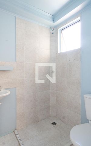 Apartamento à venda com 43m², 2 quartos e 1 vaga Apartamento à venda com 43m², 2 quartos e 1 vagaBanheiro