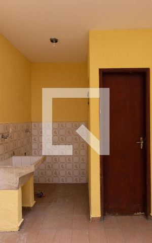 Casa à venda com 120m², 2 quartos e 2 vagas Casa à venda com 120m², 2 quartos e 2 vagasÁrea de Serviço