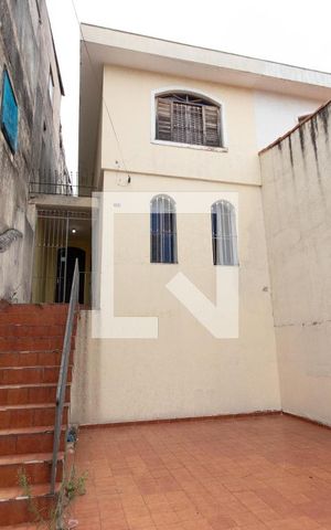 Casa à venda com 120m², 2 quartos e 2 vagas Casa à venda com 120m², 2 quartos e 2 vagasGaragem