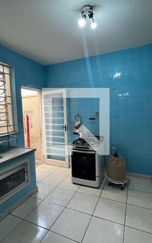 Casa à venda com 355m², 6 quartos e 2 vagas Casa à venda com 355m², 6 quartos e 2 vagasCasa 1- Cozinha
