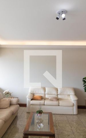 Casa para alugar com 540m², 4 quartos e 4 vagasSalas