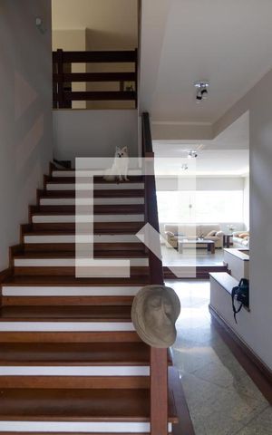 Casa para alugar com 540m², 4 quartos e 4 vagasHall de Entrada