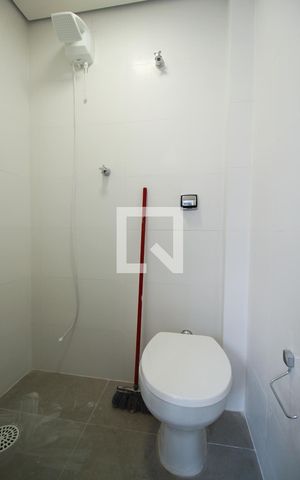 Apartamento para alugar com 104m², 2 quartos e 1 vagaBanheiro 