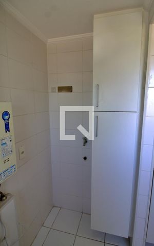 Apartamento para alugar com 50m², 2 quartos e 1 vaga Apartamento para alugar com 50m², 2 quartos e 1 vagaÁrea de Serviço